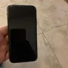ايفون XR قطع