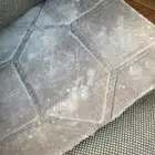 فرشه ارضيه اللون رصاصي