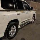 لاندكروزر مديل. 2014