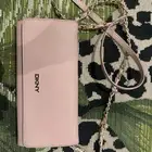 شنطة DKNY اصليه استعمال مرتين