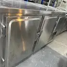 ثلاجه كونتر ثلاثه ابواب  رف فوق ب اضاءه