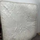 مرتبة نظيفة للبيع