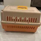 قفص للكلاب والقطط