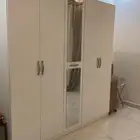 خزانة ملابس