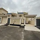 للبيع فيلا دورين وملحق بمسبح ومشب شمال خميس مشيط 850الف