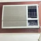 مكيف شبه الجديد واحد قديم و واحد جديد