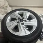 جنوط انترا 2023 الي لونها اسود   فئه سمارت   صبغتها لون فضي