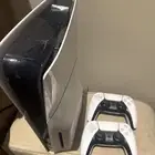 سوني فايف للبيع نظيف جدآ مع يدين
