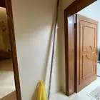 عصا ستاره لون خشبي الطول 250 مع اغراضها للبيت التواصل وتساب