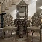 طقم كامل كراسي وكورنر وصندوق خشبي صدفي تراثي قديم