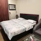 غرفة نوم كامله مع كنب
