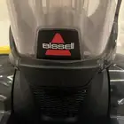 للبيع مكنسة كهربائية بيسيل BISSELLبحالة جيدة جدا