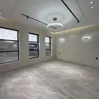 للبيع شقق ارضيه وشقق علويه بدرج داخلي لسطح ف ابها البديع