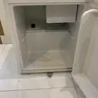 ثلاجه صغيره