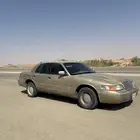 فورد ماركيز 1999 يحمل لوحه مميزه