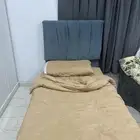 سرير للبيع