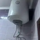 2 سخان صغير وكبير استعمال شهور للبيع غير راكب علي الأرض