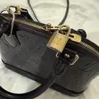 شنطة الما بيبي لويس فيتون