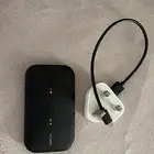 راوتر هواوي متنقل بحالة ممتازه مع الشاحن 200 ريال