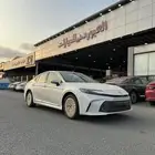 تويوتا كامري LE بنزين ماكينه 2.5 موديل 2025 سعر منافس