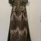 فساتين لبسه وحده