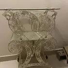 عربية ملكة على شكل قلب