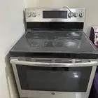 فرن كهربائي الفرن نظيف استعملته قليل