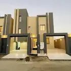 للبيع ادوار ارضي بحوش مدخل سيارة من 550 الف شمال الخميس