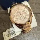 ساعه فوسل جديده غير مستخدمه