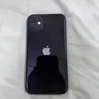 ايفون 11   128 قيقا نسبه البطاريه 86  مغير شاشه فقط