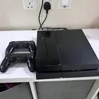 للبيع بلايستيشن 4