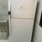ثلاجه للبيع