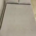 كنبه تقدر تحولها إلى السرير مع مخدتين الطول 195 و العرض 115