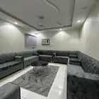 كنب مجلس رمادي استخدام بسيط
