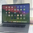 mackbook i7 16inc