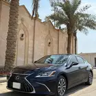لكزس ES250 AA سعودي كحلي بودي وكالة 2023 ( تم البيع)