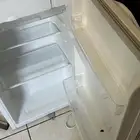 ثلاجه شرط شغله وبرده تم الاستغنى عنه ب ثلاج اكبر