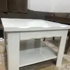 طاولتين كبيره من IKEA