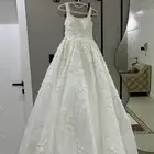 فستان زفاف راقي وفاخر