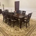 طاولة طعام