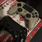 ايادي سوني 4