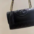 شنطة توري بوش