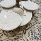 طاولات. كنب. و. مجلس. نظيفه جدا