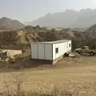 كرفانه في حالح جيده