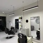 محل حلاقه لتقبيل حي طيبه