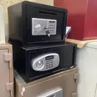 خزنة نقود ( توصيل مجانا )