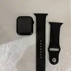 ساعة شبيهة أبل