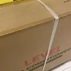 مكيف جديد بالكرتون بجميع اغراضه للبيع.