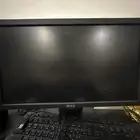 شاشة ديل