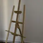ستاند خشبي للرسم او المناسبات